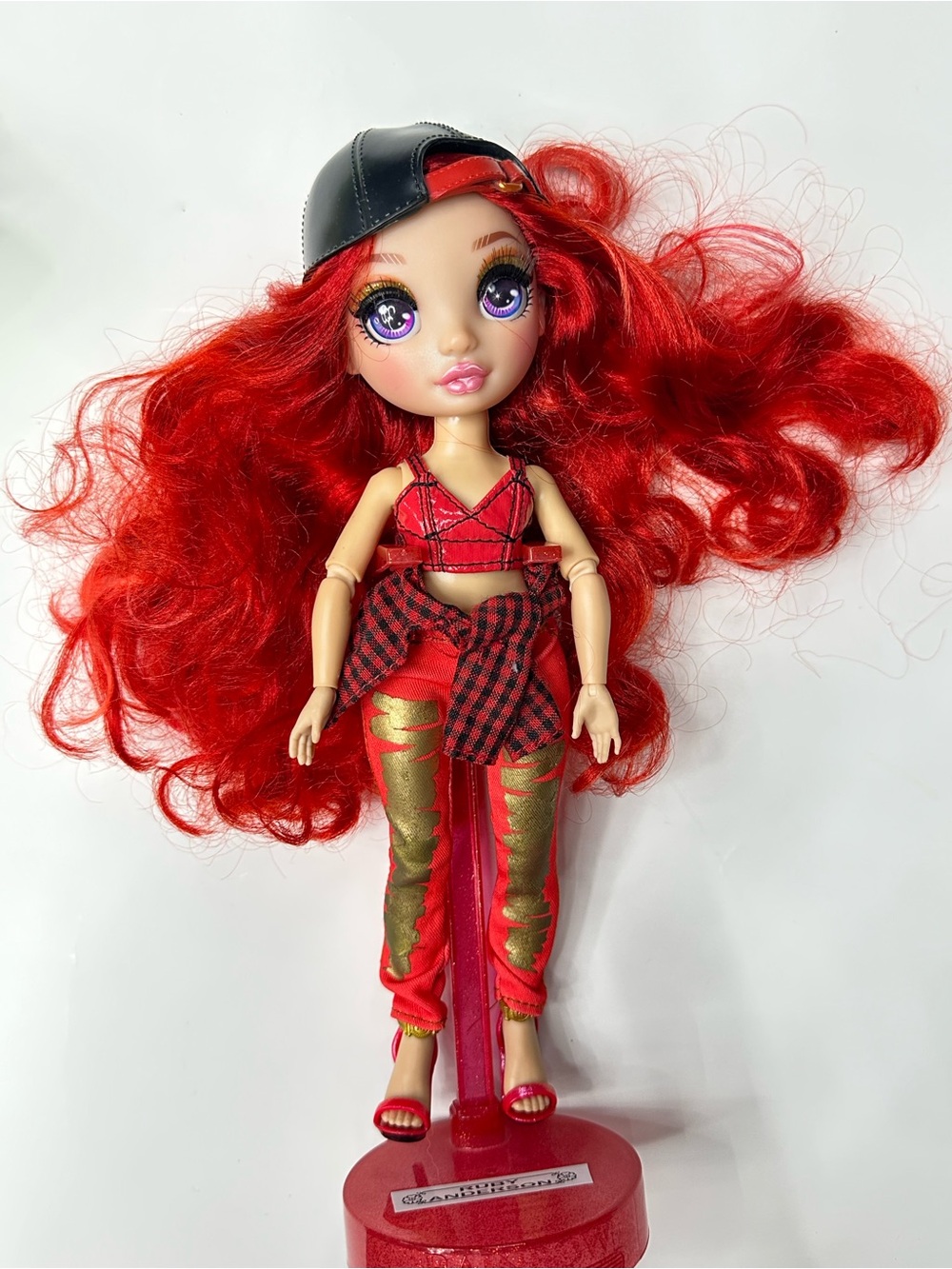 Rainbow High Ruby Anderson